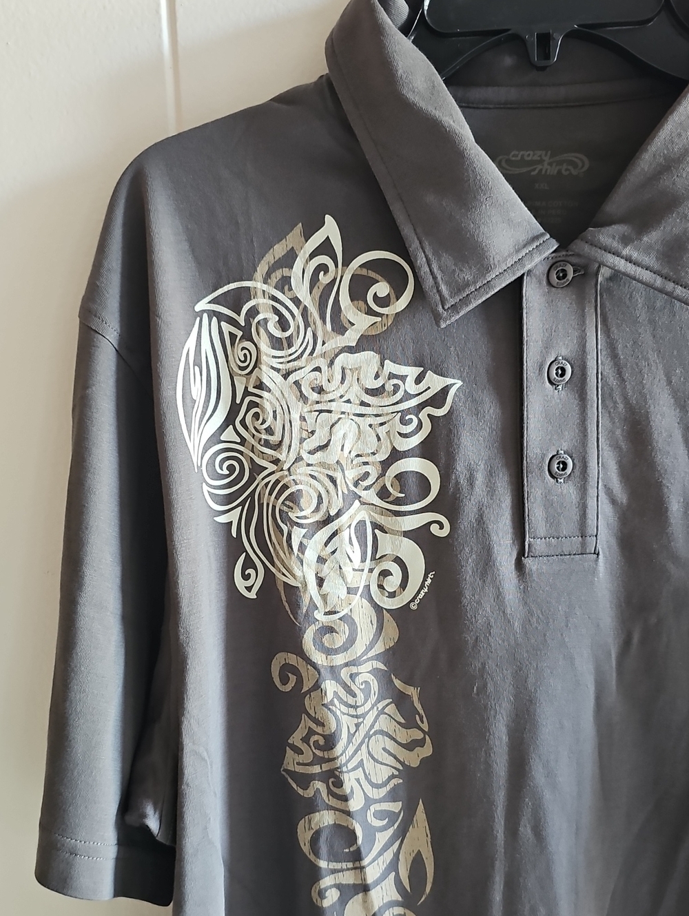 Men's Gray Polo Shirt with Metallic Graphic